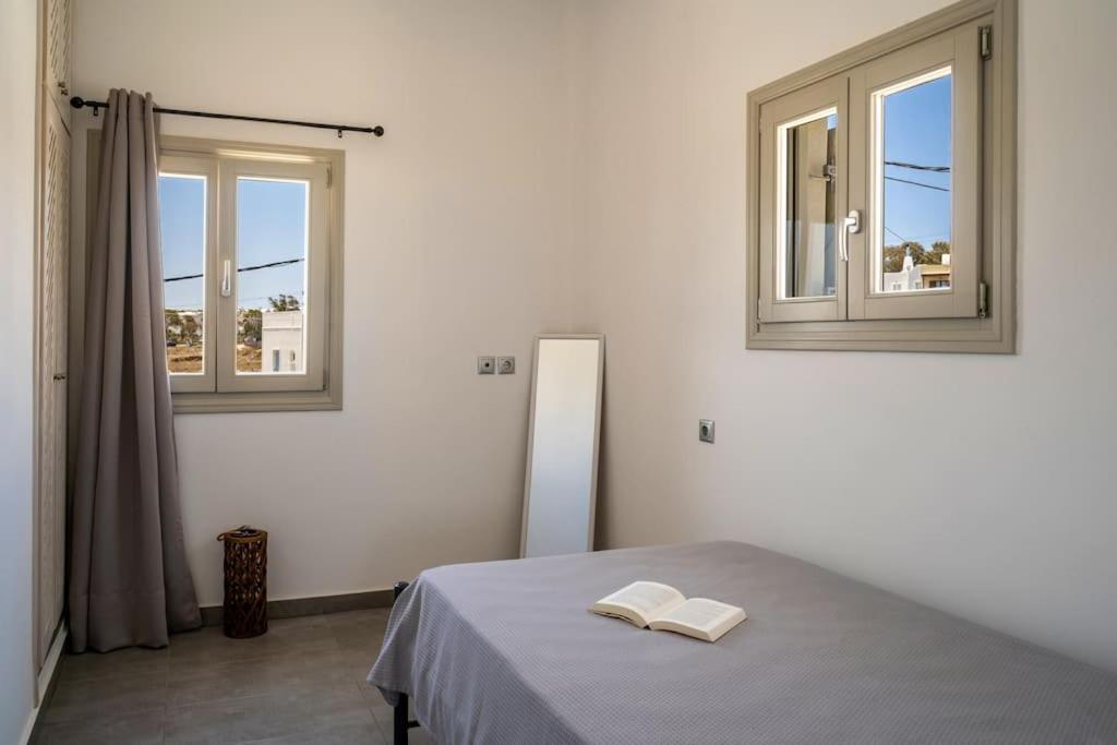 In The Heart Of Fira & Free Pool - Nychteri Suite Zewnętrze zdjęcie